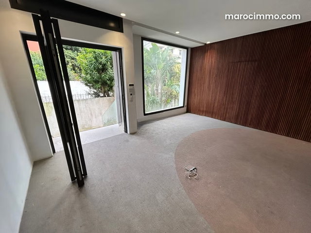 Villa à usage de bureaux, à louer à Palmier — 2