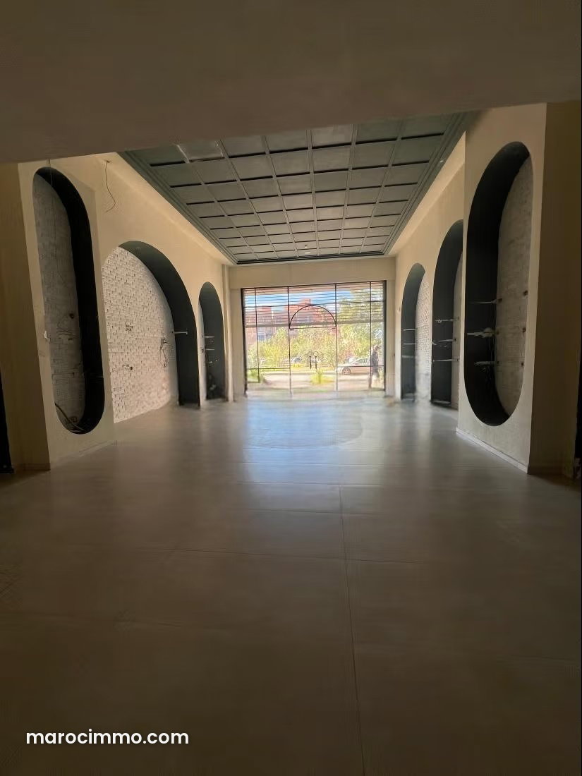 Local commercial 364 m², Centre Ville Marrakech — Marrakech