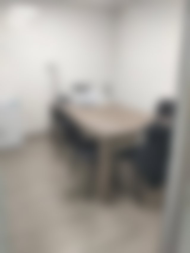 69 m² Office for Rent in Derb Ghallef, Casablanca, with Open Views — 5
