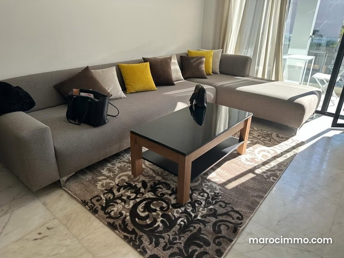 Furnished 57 m² Apartment with Terrace in Gauthier, Casablanca — Casablanca