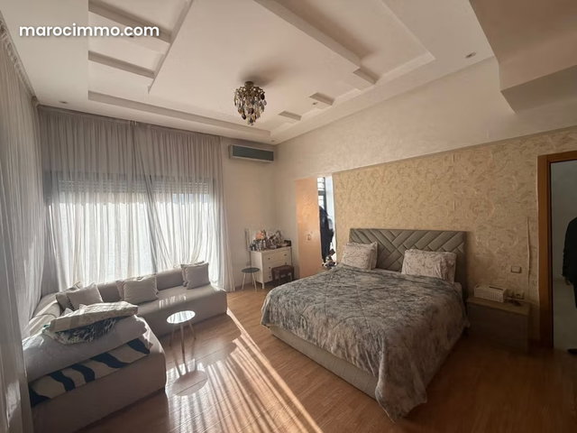 Superbe villa à vendre à la ville verte Bouskoura — 5
