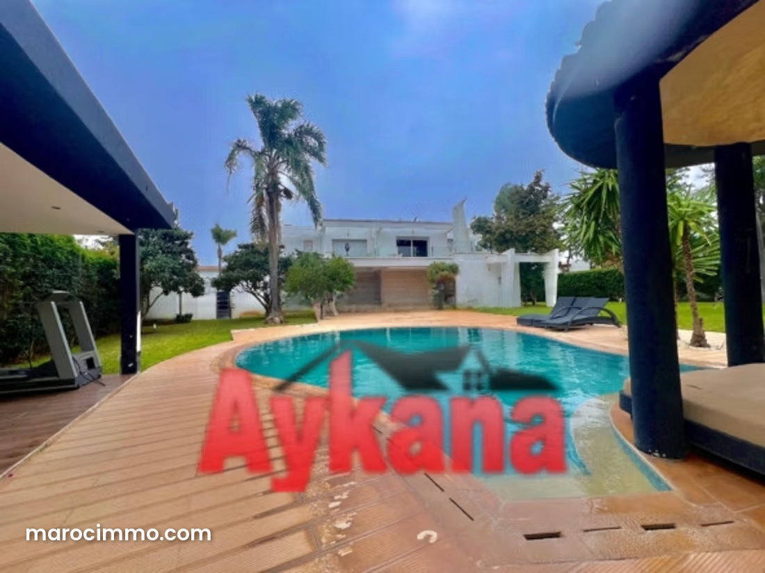 500 m² Furnished Villa with Garden and Pool, Souissi, Rabat — Rabat