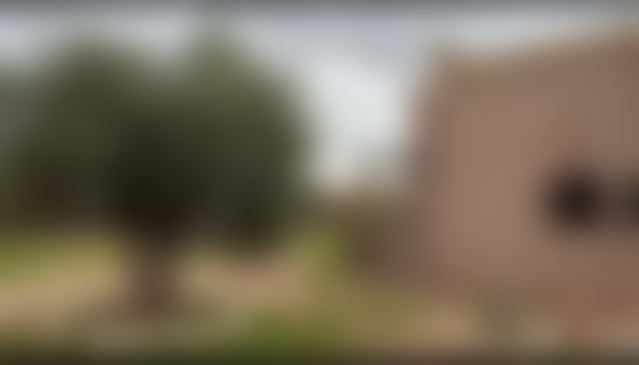 فيلا فسيحة للبيع بطريق أوريكا في مراكش — مراكش
