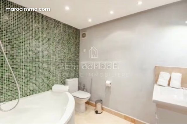 VENTE Appartement 2 chambres Guéliz — 2