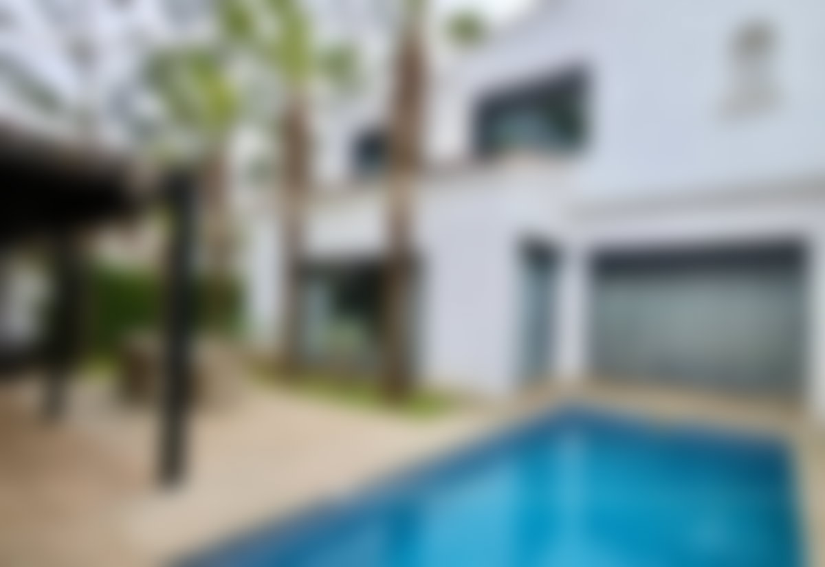 Furnished 450 sqm Villa with Swimming Pool, Aïn Diab, Casablanca
