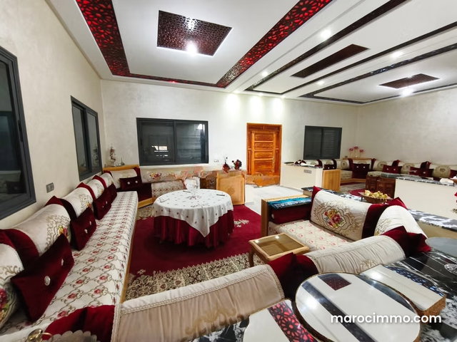 Belle Villa titrée sur 300 M2 route d'ourika — 2