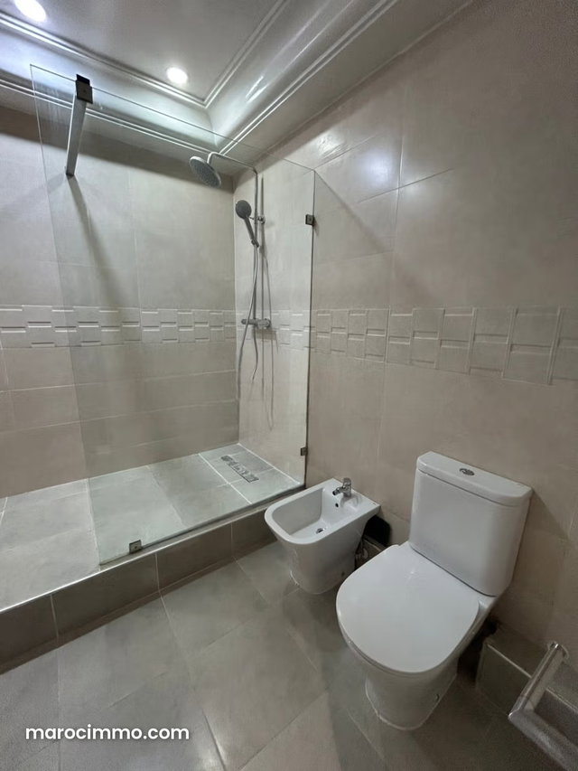 Superbe appartement à louer à Agdal. 2 chambres salon — 2