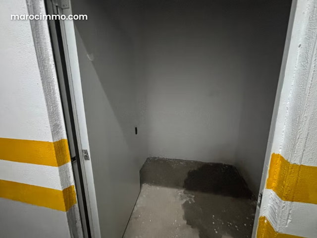 Appartement à l'achat à Bourgogne Est. Superficie 129 m². Ascenseur et places de parking — 2