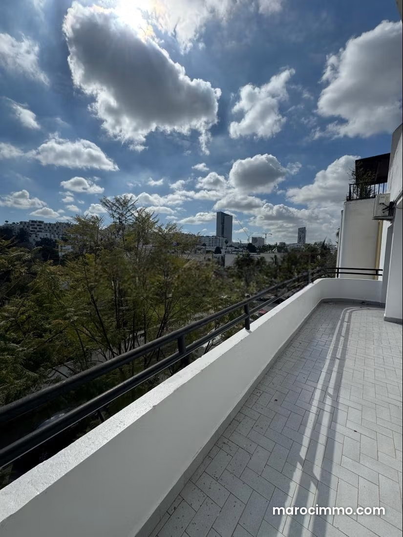 Appartement 220 m² avec terrasse et piscine à Agdal Rabat — Rabat