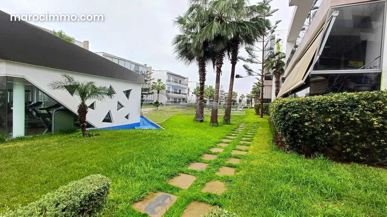 89 sqm apartment with swimming pool for sale in Berrechid — Berrechid