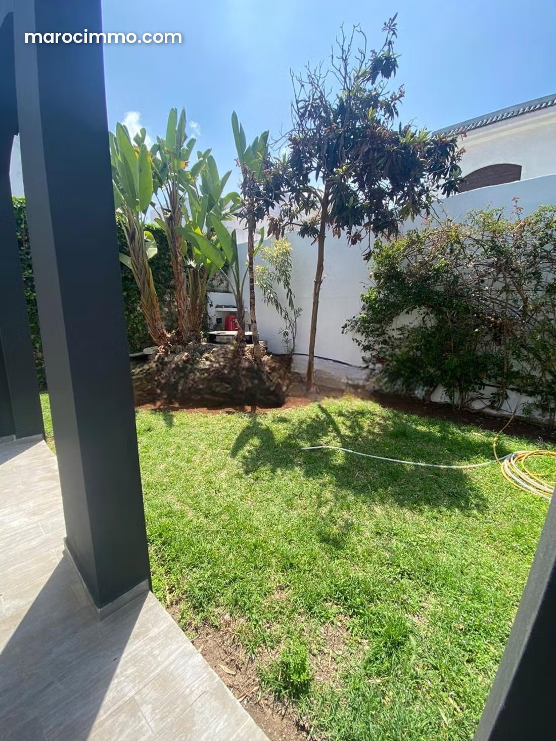 800 sqm Villa with Swimming Pool for Sale, Souissi, Rabat — Rabat