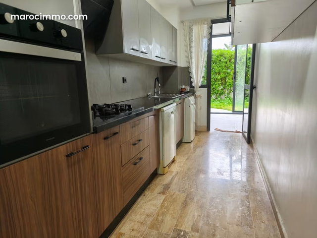 Superbe appartement avec jardin et terrasse privés — 3