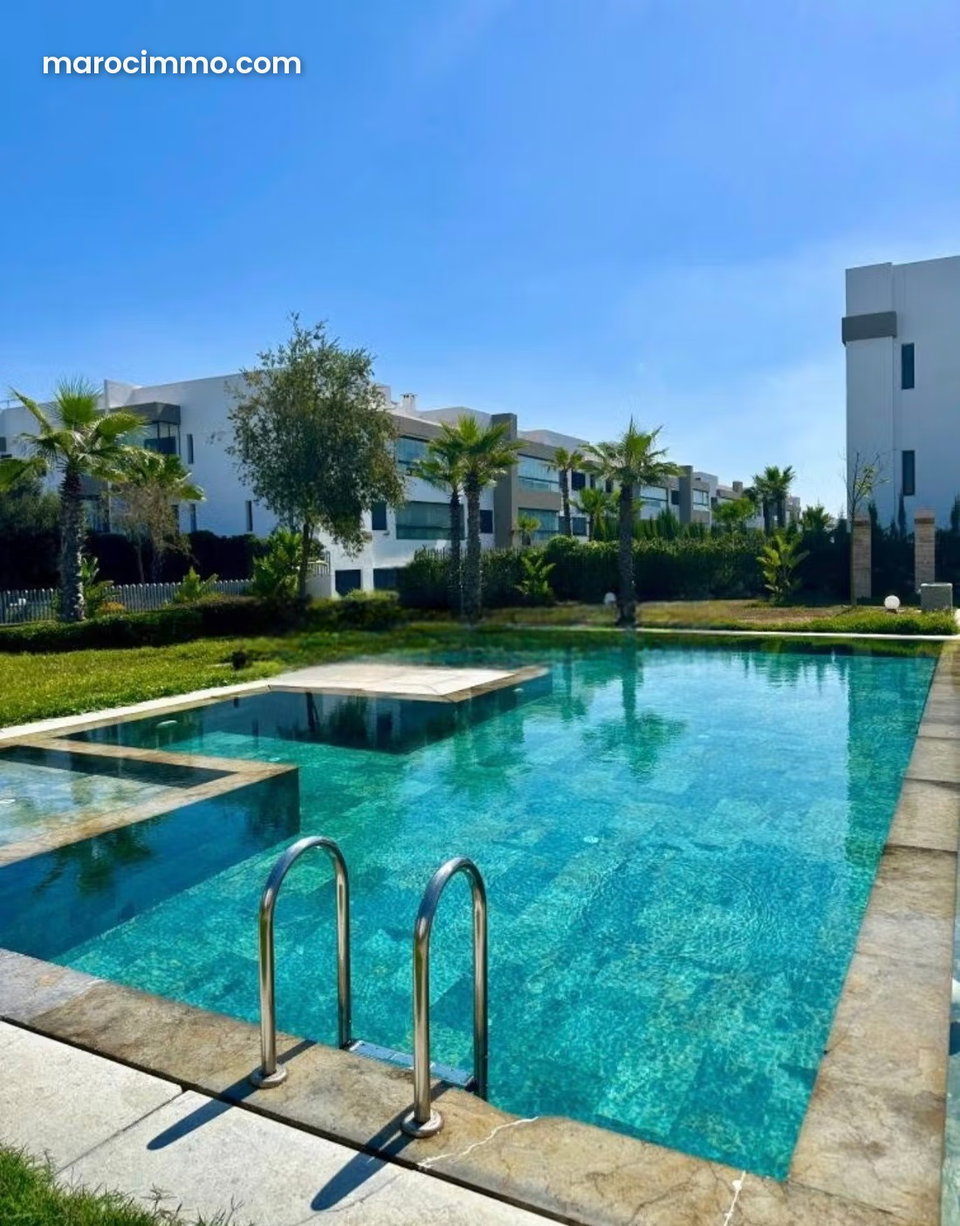 Superbe appartement avec jardin et terrasse privés