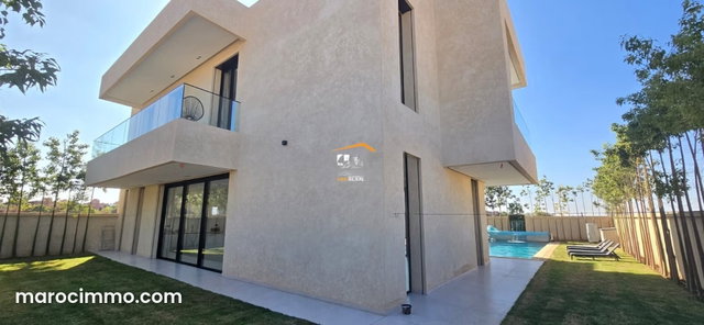 Beautiful new contemporary villa with high-end materials — 2