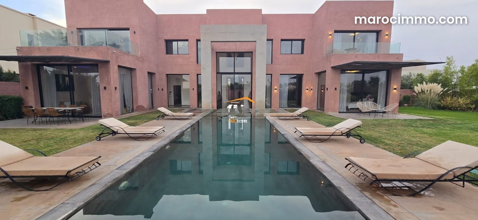 Villa contemporaine 650 m², golf d'Amelkis, Marrakech — Marrakech