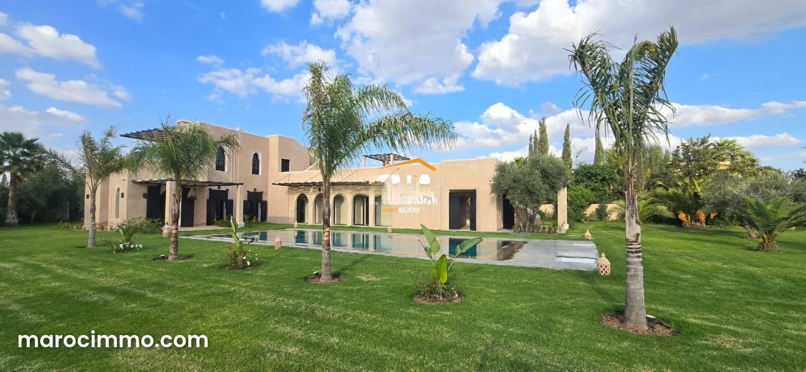 360 m² Villa on 3,728 m² of Gardens, Ouarzazate Road, Marrakech — Marrakesh
