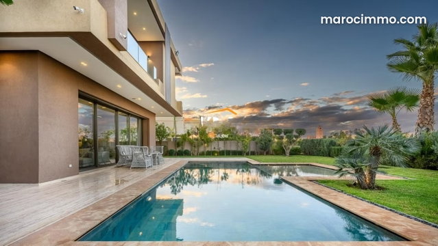 Beautiful New Modern Villa Located in a Private and Secure Golf Resort — 3