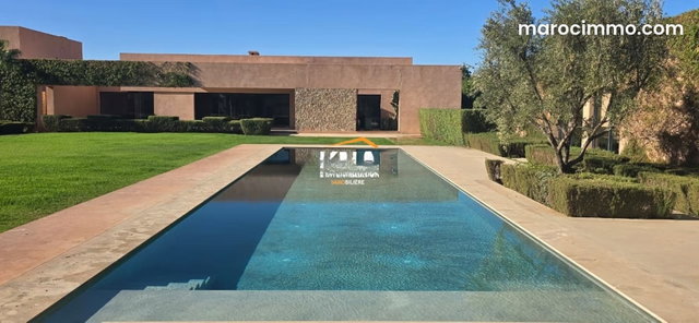 Somptueuse Villa contemporaine aux lignes épurées — 5