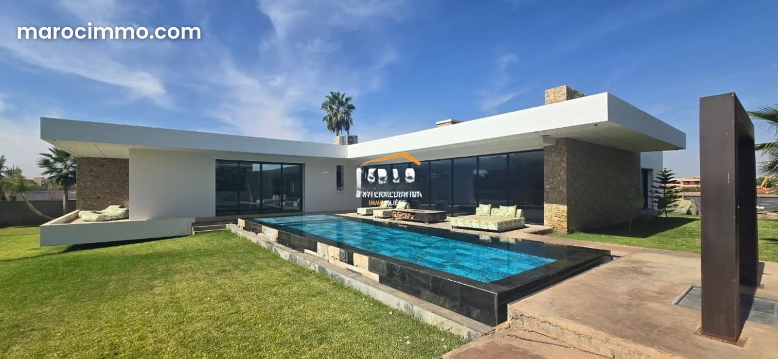 Contemporary 470 m² Villa with 2,200 m² Garden, Agdal, Marrakech — Marrakesh