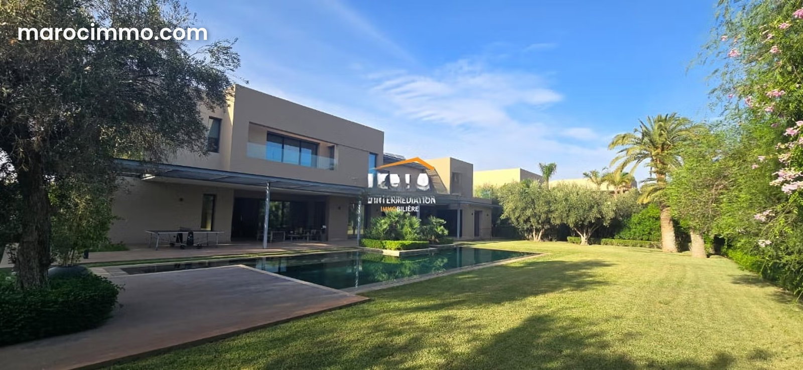 880 m² Villa with Swimming Pool and 2,400 m² Garden, Agdal, Marrakech — Marrakesh