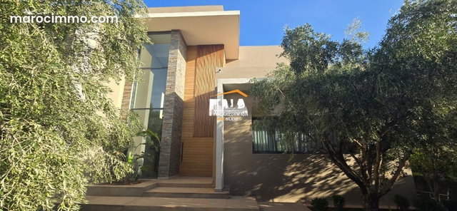 Beautiful Contemporary Villa Ideally Located in the Agdal District — 5