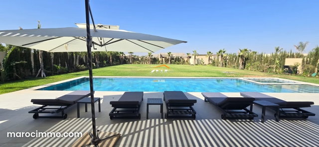 Beautiful Ground Floor Modern Villa Located in a Private and Secure Residence — 3