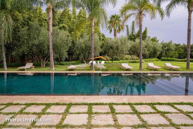 Luxurious Modern Villa Located in a Secure Residence of 4 Villas — 3