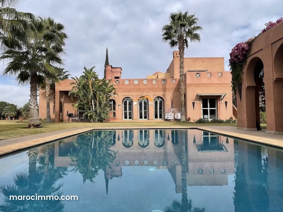 488 m² Villa on 4,400 m² of Land, Ourika Road, Marrakech — Marrakesh