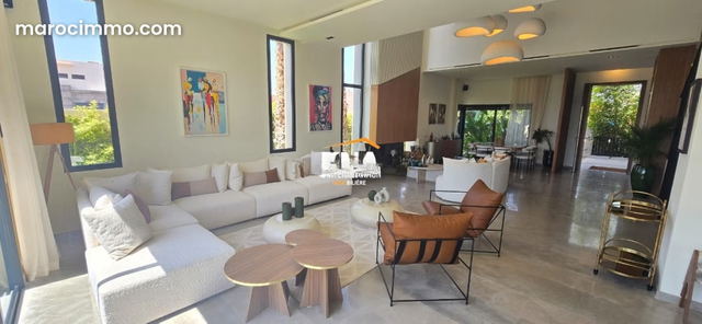 Très jolie Villa contemporaine dans une résidence golfique sécurisée — Marrakech