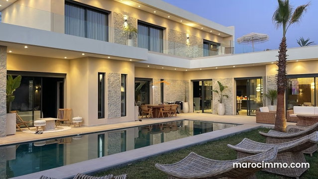 Luxurious Ground-Floor Villa in a Secure Residence — 2