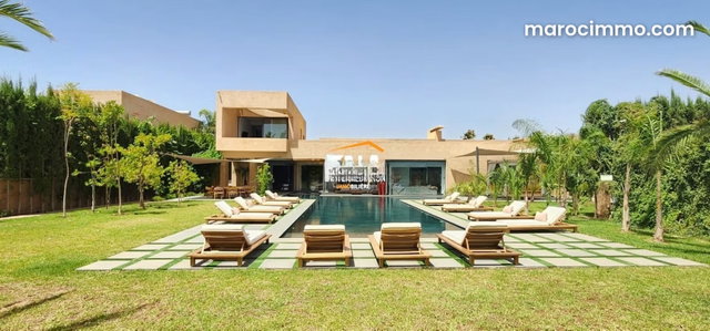 Exceptional Contemporary Villa in a Private and Secure Residence — 2