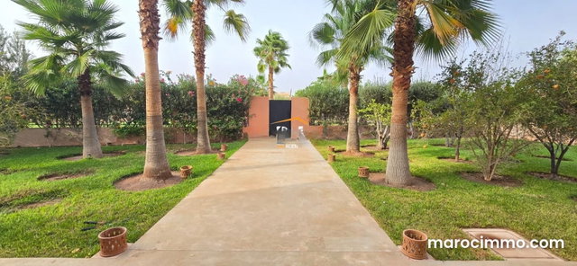 Beautiful Luxury Villa with Mixed Style in a Secure Domain — 2