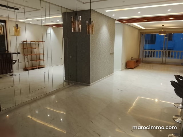 Luxury 180m² Apartment for Rent — 4