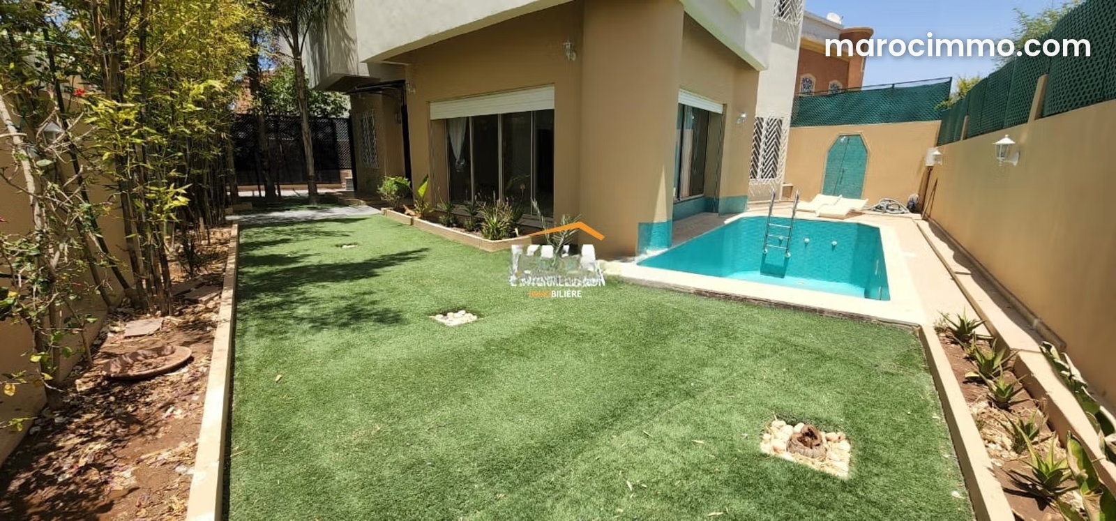 Villa 405 m² avec piscine, Route de Casablanca, Marrakech — Marrakech
