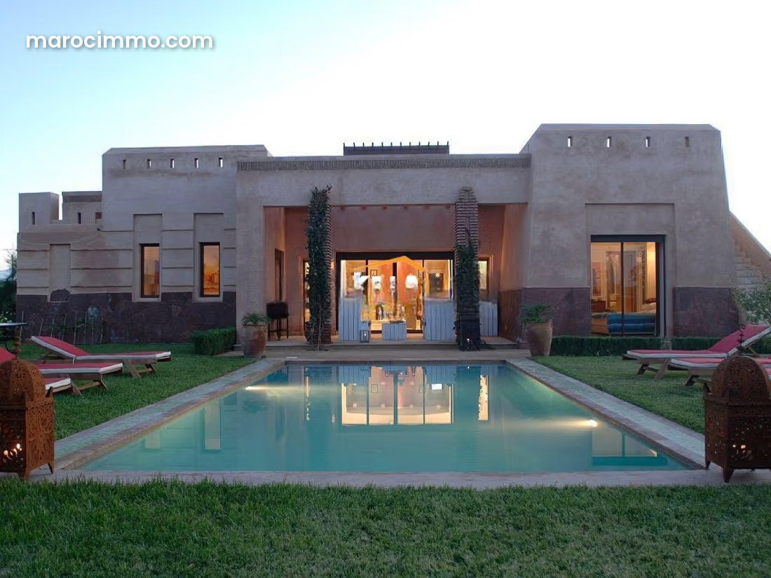 Villa 150 m² avec piscine et jardin arboré, Route de Fès, Marrakech — Marrakech