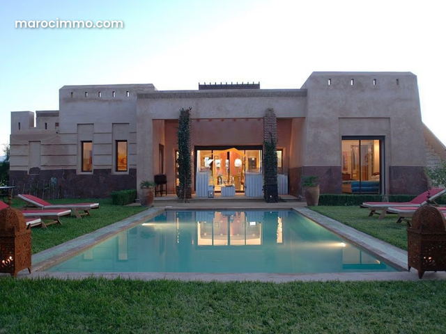 Beautiful Villa 20 Minutes from City Center in a Secure Domain — Marrakesh