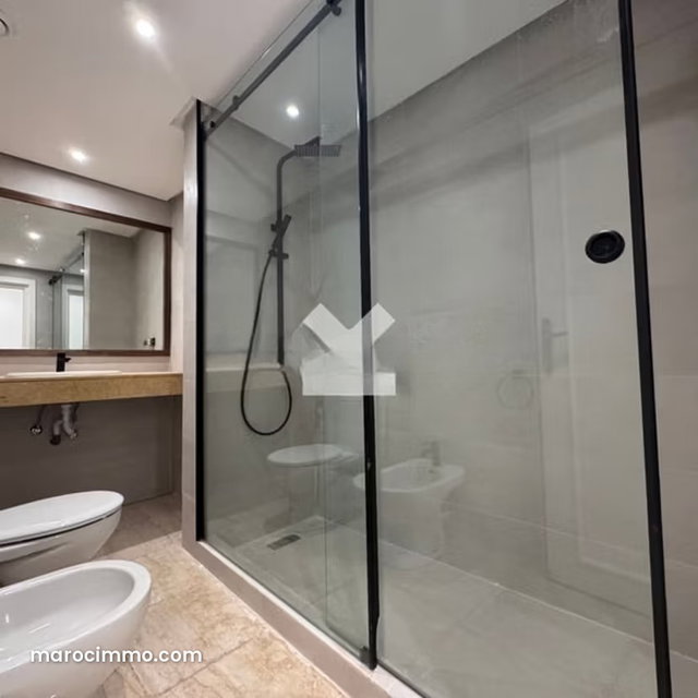 Appartement à Louer de 125.0 m² à Casablanca, Bourgogne Anfa — 2