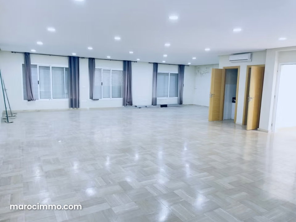 Villa a louer Usage de Bureaux
