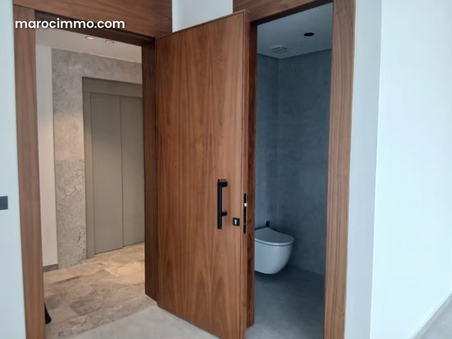 Plateau Bureau Neuf à louer Abdelmoumen 51 m² — 3