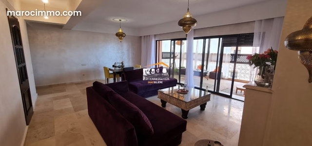 Très beau et lumineux appartement au 4ème étage d'une belle résidence — 2
