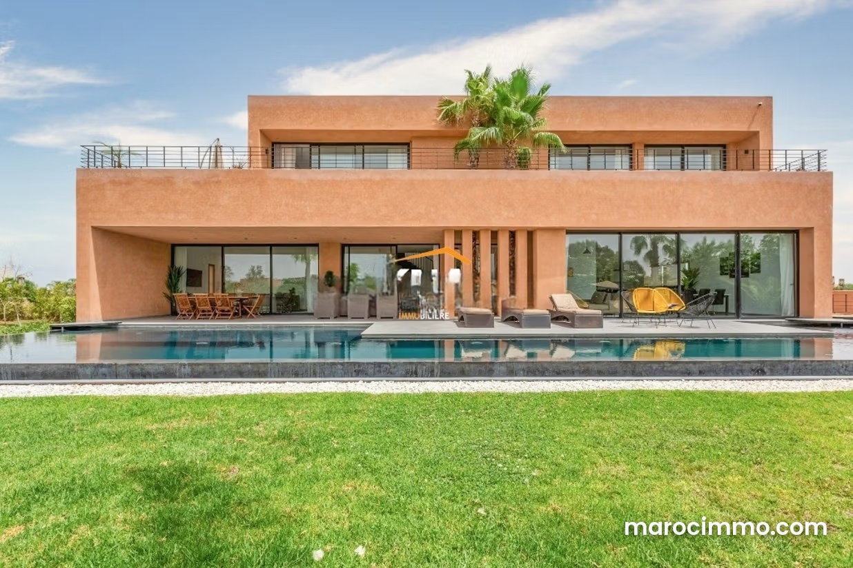 Villa neuve 650 m², piscine et spa, Amelkis Golf Marrakech — Marrakech