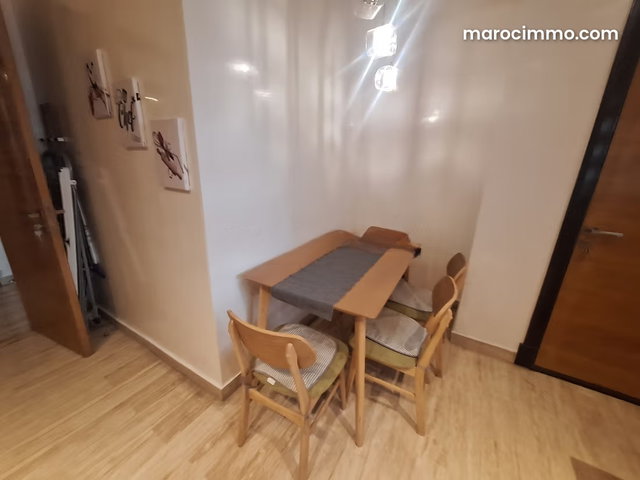 Appartement à louer à Roches Noires. 3 grandes pièces. Meublé — 4