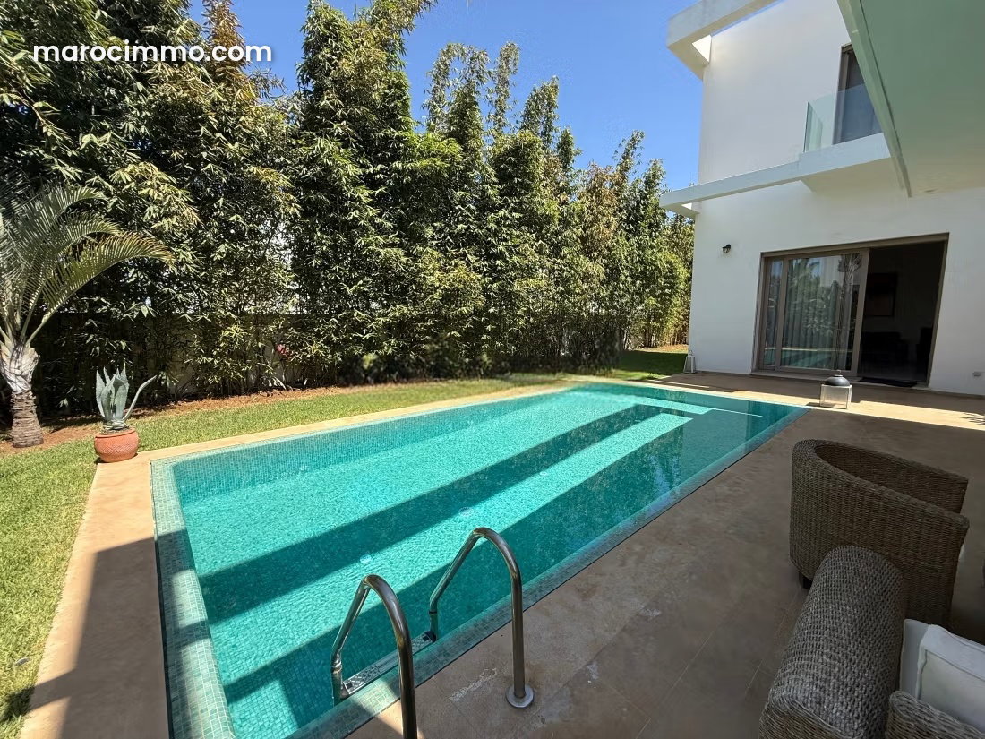 500 m² Villa with Pool and Garden, Souissi, Rabat — Rabat