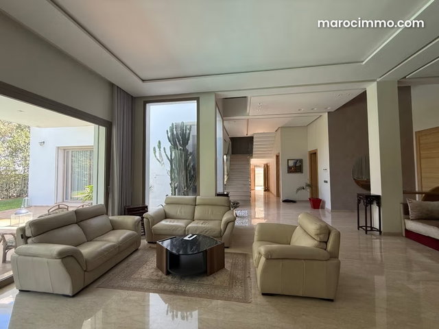Magnificent Villa for Sale and Rent in El Menzeh — 4