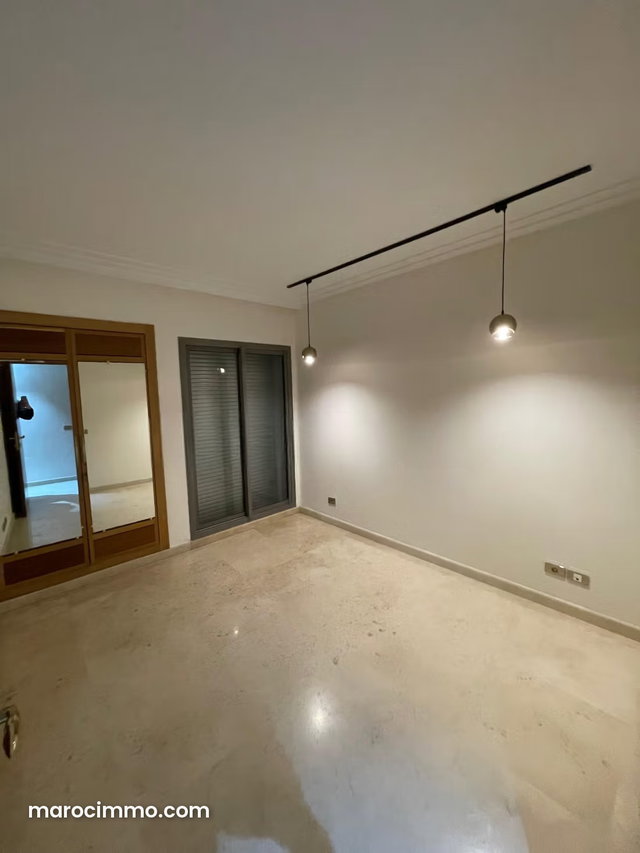 Appartement 2 Chambres à Louer CFC — 2