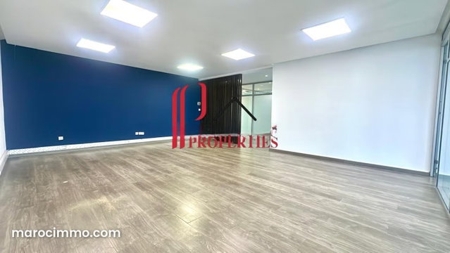 Superbe bureau 124m2 Vide Blvd ANFA 0 vis à vis — 2