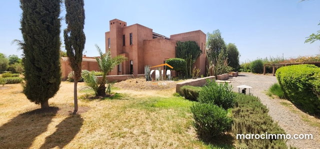 Très jolie Villa de haut standing de style contemporain mixte — 2