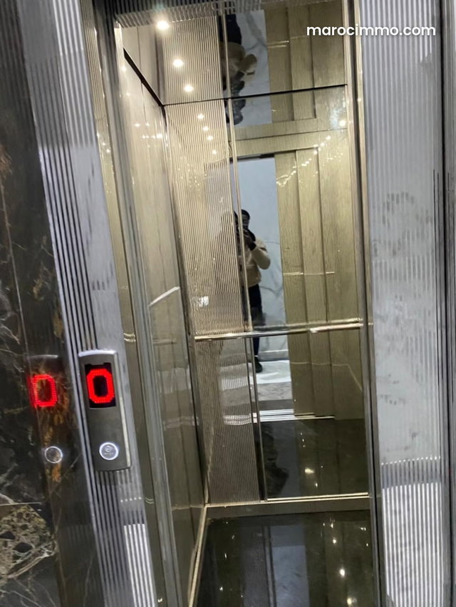 Bureau de 54 m² à Casablanca — 4