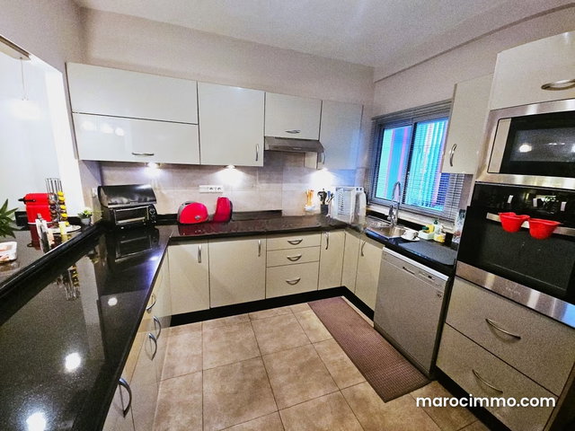 Magnifique Appartement 3 Chambres Meublé et Equipé — 5