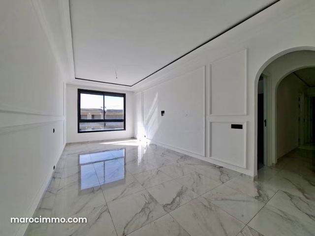 Joli appartement à louer à quelques pas de la mer — Casablanca